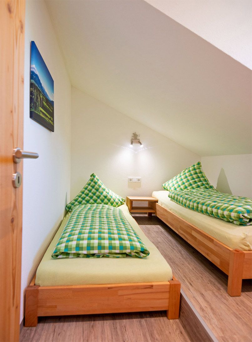 Schlafzimmer mit Einzelbetten